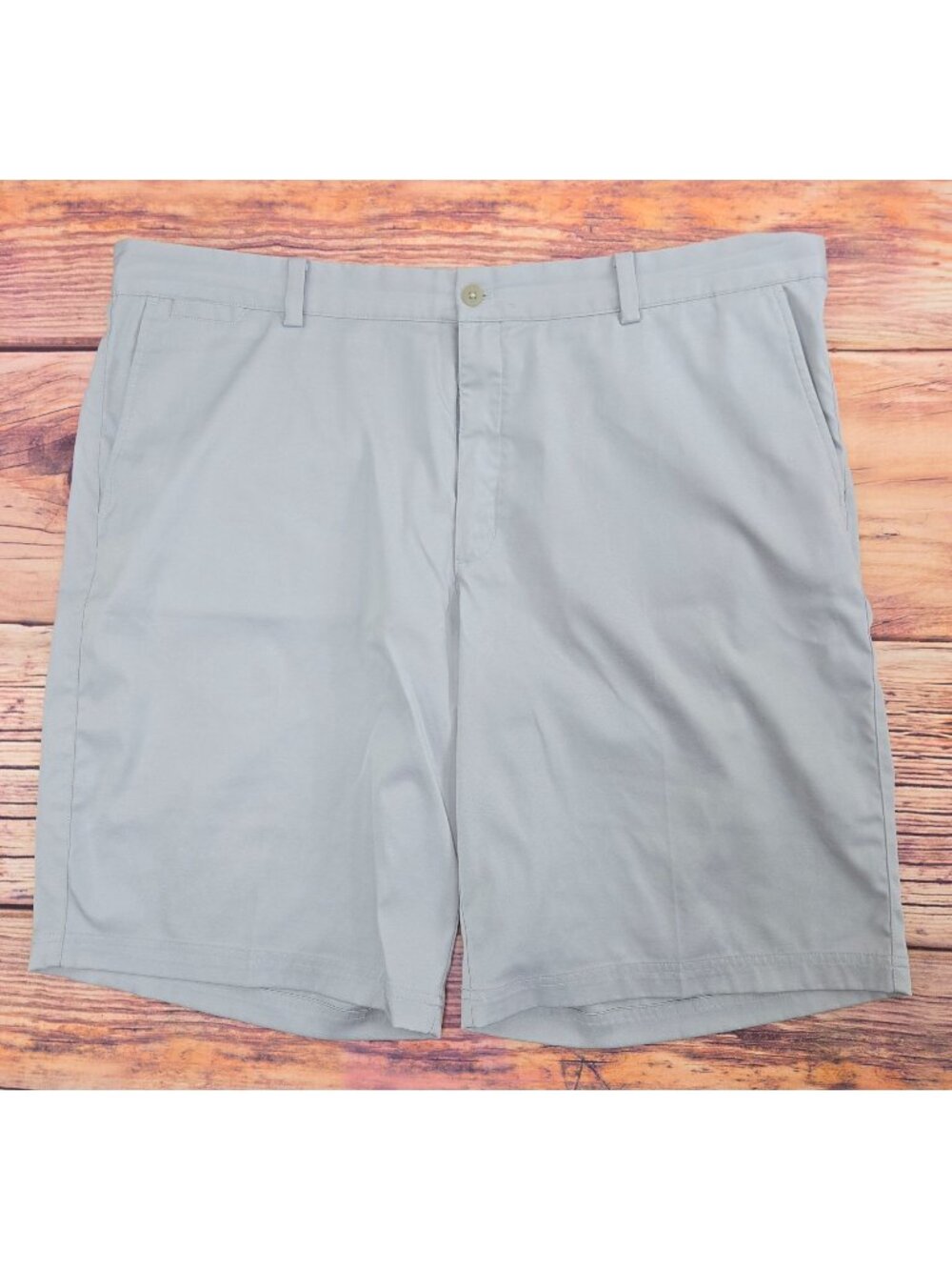 Nike Golf Dri-Fit Standard Fit Light Gray Shorts Size 40